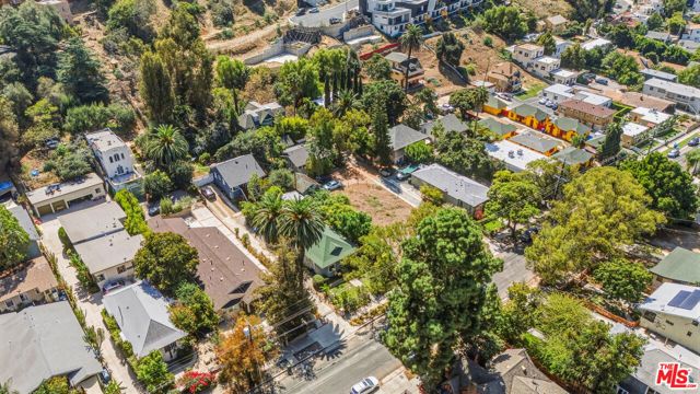 1674 Morton Avenue, Los Angeles, CA 90026