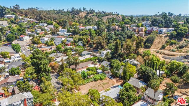 1674 Morton Avenue, Los Angeles, CA 90026