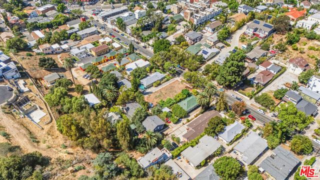 1674 Morton Avenue, Los Angeles, CA 90026
