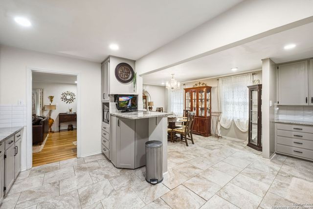 1035 Shook, San Antonio, TX 78212