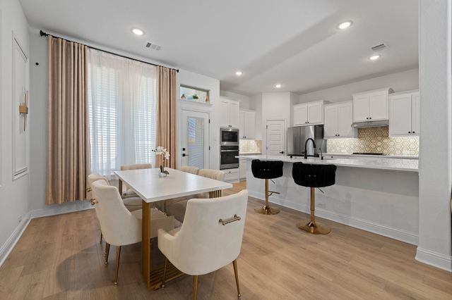 2603 Thornhill Lane, Mansfield, TX 76084