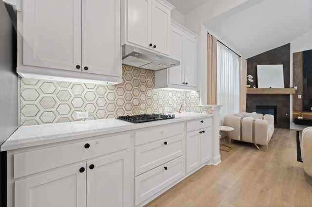 2603 Thornhill Lane, Mansfield, TX 76084