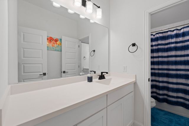 2603 Thornhill Lane, Mansfield, TX 76084