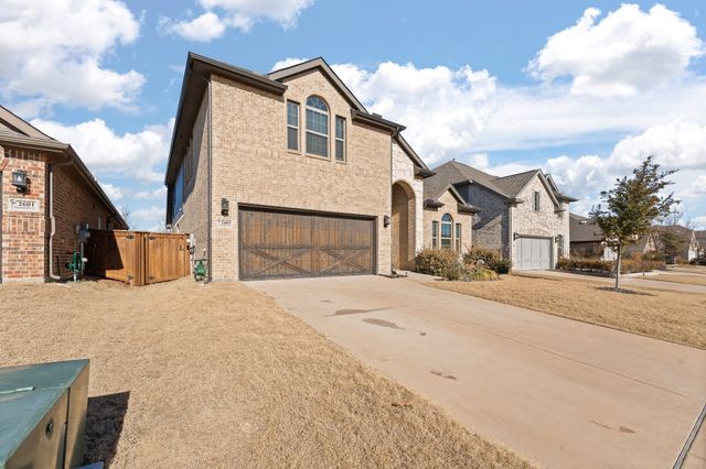 2603 Thornhill Lane, Mansfield, TX 76084
