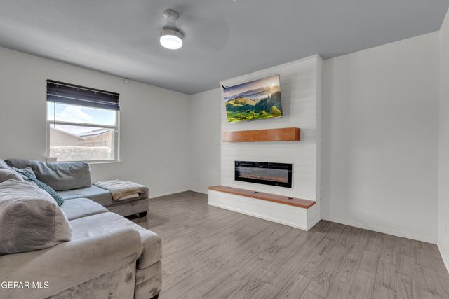 14924 JERRY ARMSTRONG Court, El Paso, TX 79938