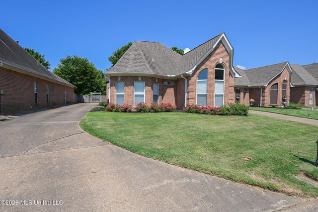 7169 N Swinnea Ridge, Southaven, MS 38671