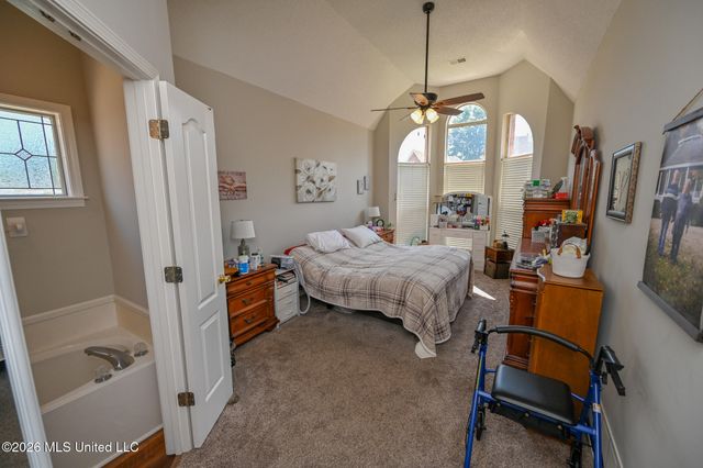 7169 N Swinnea Ridge, Southaven, MS 38671