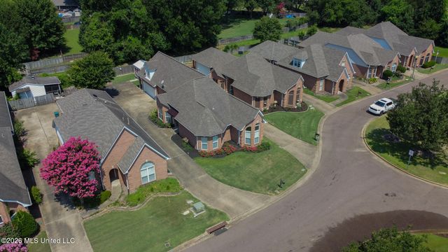 7169 N Swinnea Ridge, Southaven, MS 38671