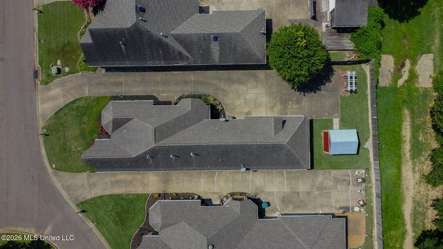 7169 N Swinnea Ridge, Southaven, MS 38671