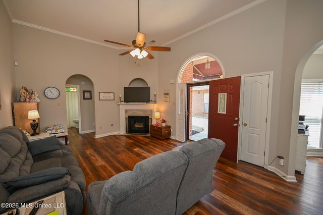 7169 N Swinnea Ridge, Southaven, MS 38671