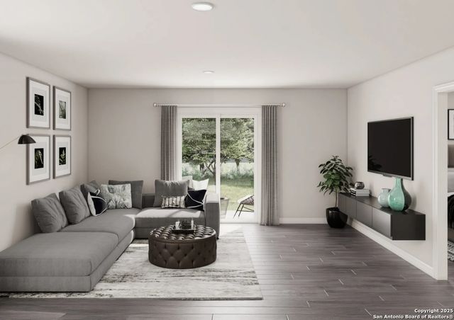 505 Sendera Way, Kenedy, TX 78119