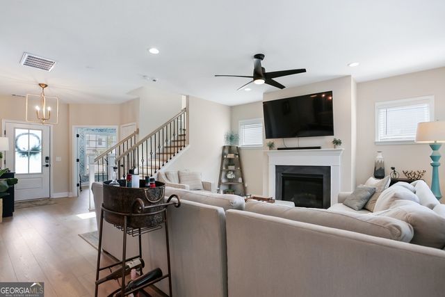 109 Canter Court, Savannah, GA 31406