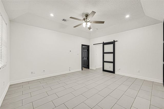 19763 Irenell Dr, Porter, TX 77365