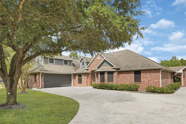 19763 Irenell Dr, Porter, TX 77365