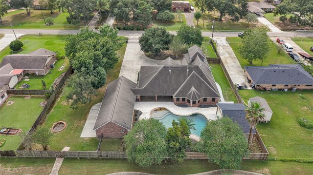 19763 Irenell Dr, Porter, TX 77365