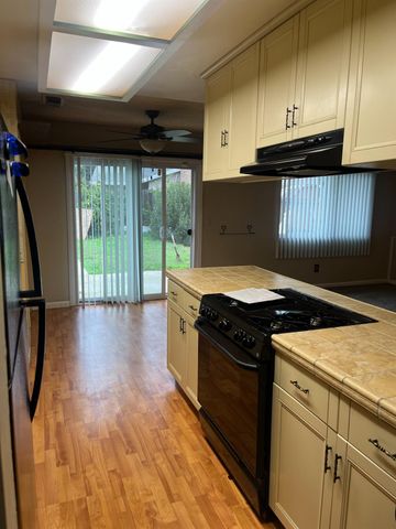 2401 Claridge Ln, Stockton, CA 95210