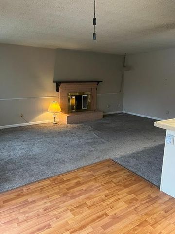 2401 Claridge Ln, Stockton, CA 95210