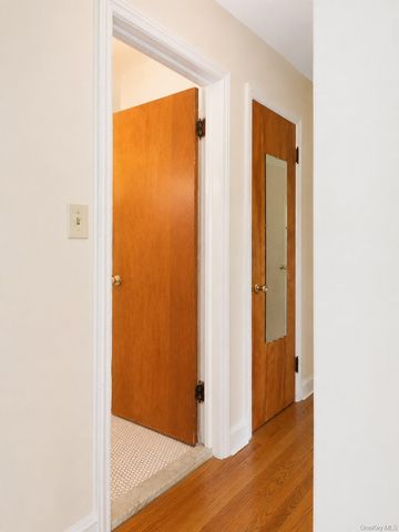 2 Drury Lane, Highland Falls, NY 10928