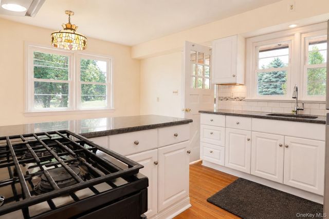 2 Drury Lane, Highland Falls, NY 10928