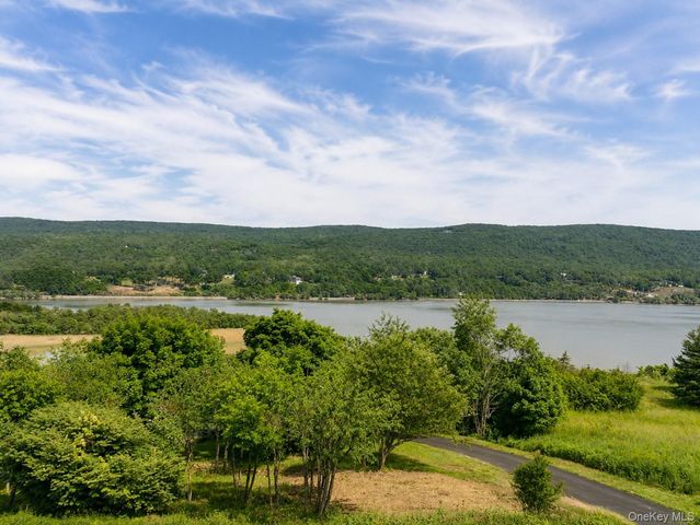 2 Drury Lane, Highland Falls, NY 10928