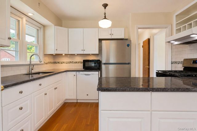 2 Drury Lane, Highland Falls, NY 10928