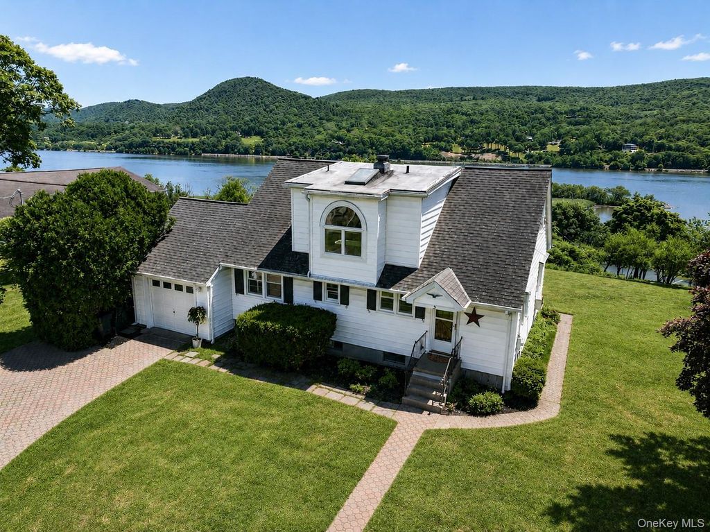 2 Drury Lane, Highland Falls, NY 10928