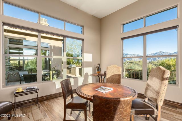 368 W Echo Point Place, Oro Valley, AZ 85755