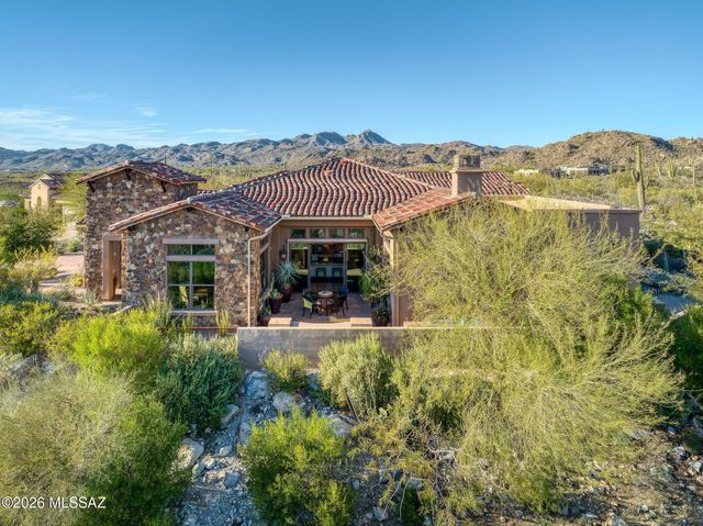 368 W Echo Point Place, Oro Valley, AZ 85755