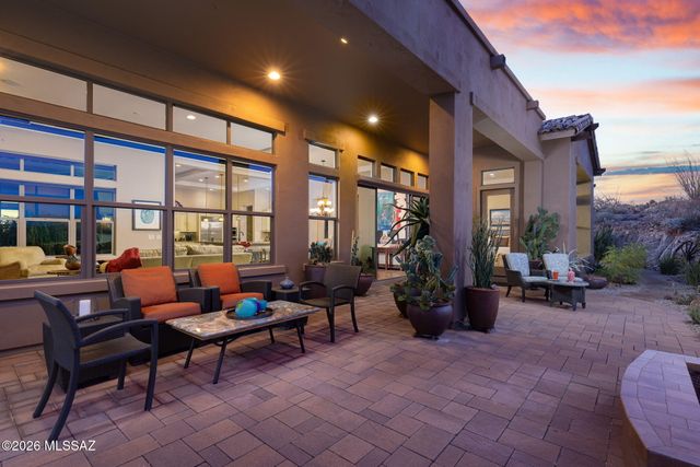 368 W Echo Point Place, Oro Valley, AZ 85755