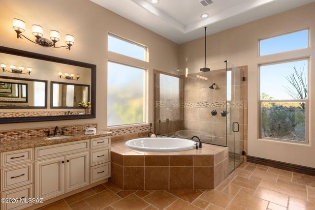 368 W Echo Point Place, Oro Valley, AZ 85755