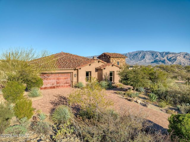 368 W Echo Point Place, Oro Valley, AZ 85755
