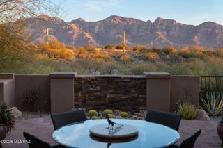368 W Echo Point Place, Oro Valley, AZ 85755