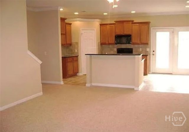 42 Weslyn Park Drive, Savannah, GA 31419
