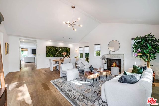 4836 Placidia Avenue, Toluca Lake, CA 91601