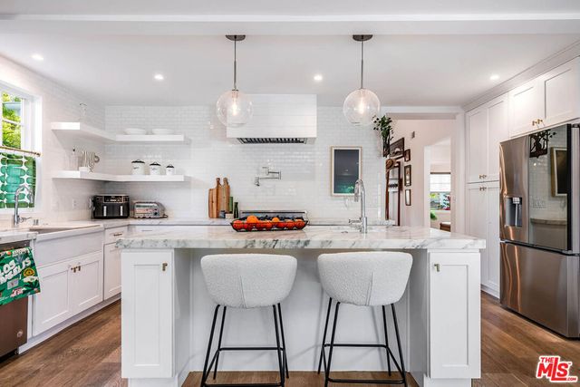 4836 Placidia Avenue, Toluca Lake, CA 91601