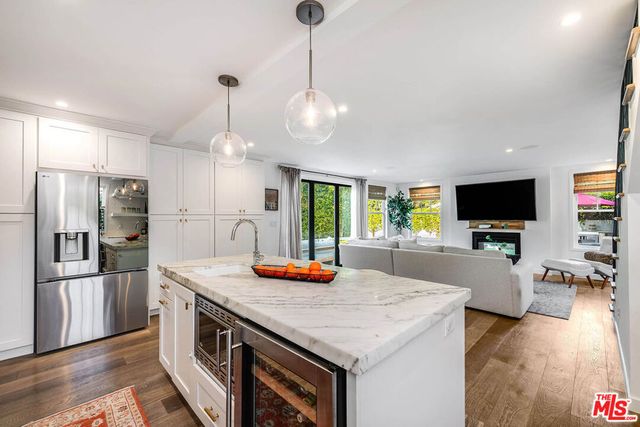 4836 Placidia Avenue, Toluca Lake, CA 91601