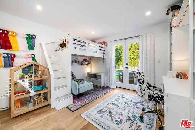 4836 Placidia Avenue, Toluca Lake, CA 91601