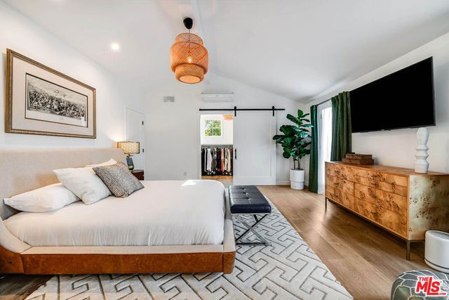 4836 Placidia Avenue, Toluca Lake, CA 91601