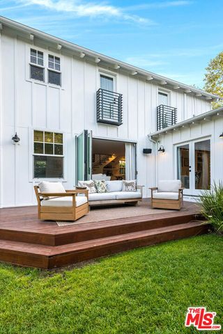 4836 Placidia Avenue, Toluca Lake, CA 91601