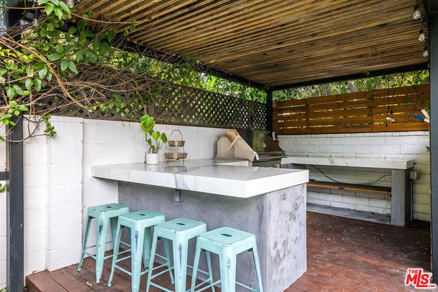 4836 Placidia Avenue, Toluca Lake, CA 91601