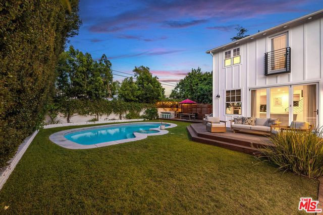 4836 Placidia Avenue, Toluca Lake, CA 91601