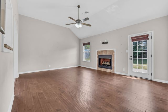 420 Chestnut Grove Way, Clarksville, TN 37042