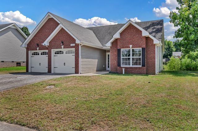 420 Chestnut Grove Way, Clarksville, TN 37042
