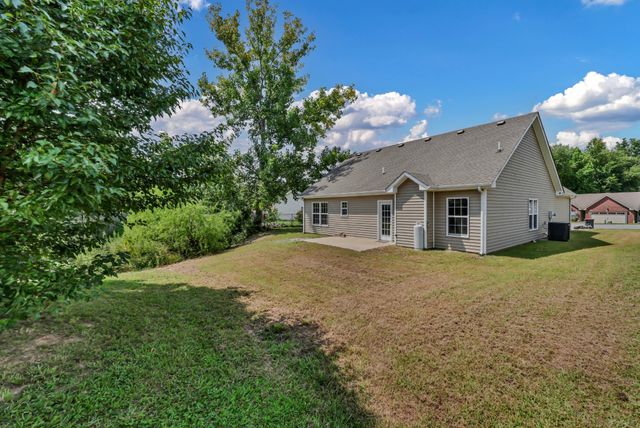 420 Chestnut Grove Way, Clarksville, TN 37042