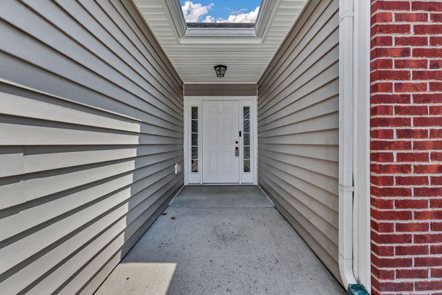 420 Chestnut Grove Way, Clarksville, TN 37042