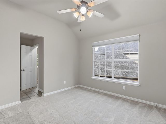 8330 Thatcher Road, Lantana, TX 76226