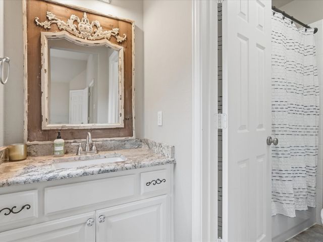 8330 Thatcher Road, Lantana, TX 76226