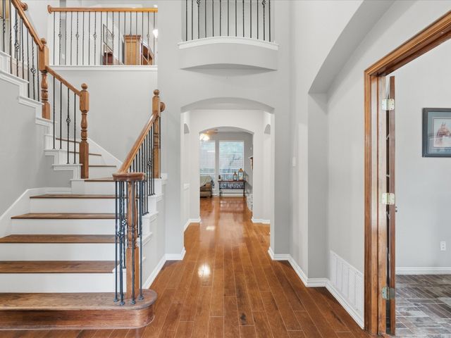 8330 Thatcher Road, Lantana, TX 76226