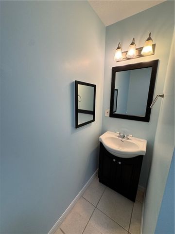 55 Woodland Drive 102, Vero Beach, FL 32962