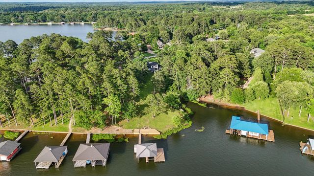 16862 Cardinal Lane, Troup, TX 75789